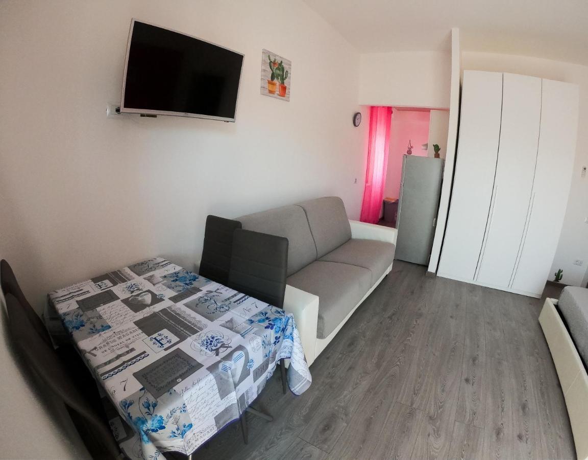 Cactus House Apartment Olbia Exterior photo