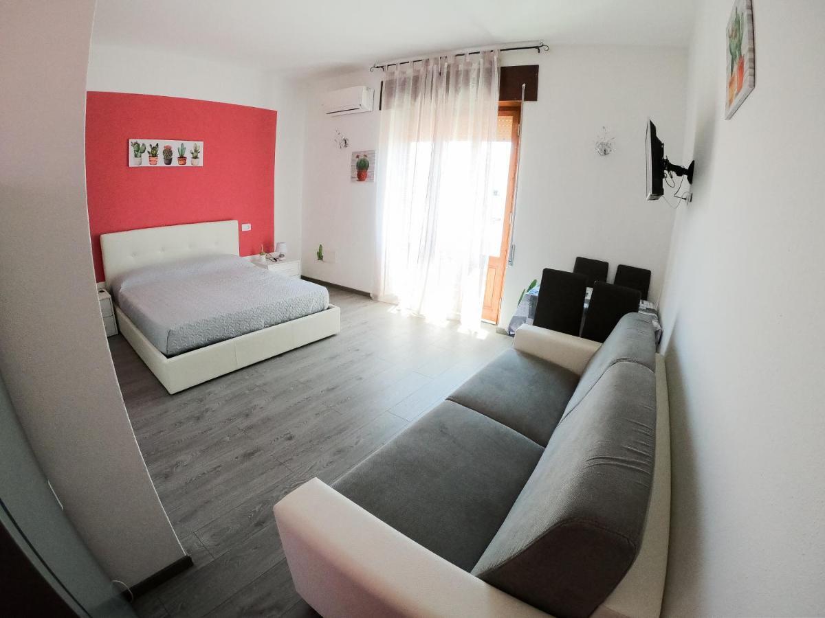 Cactus House Apartment Olbia Exterior photo